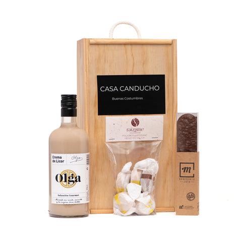 Lote de Navidad Acebo 2026 de Casa Canducho, en embalaje de madera, con todos sus productos